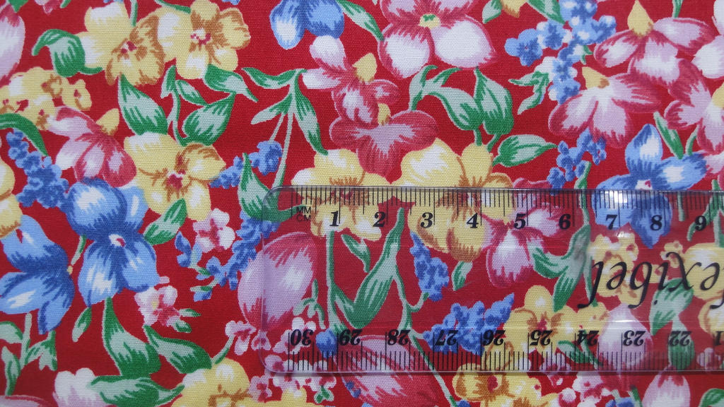 Original Patchwork Baumwolldruck Stoff Blumenmotiv- pro 50cm